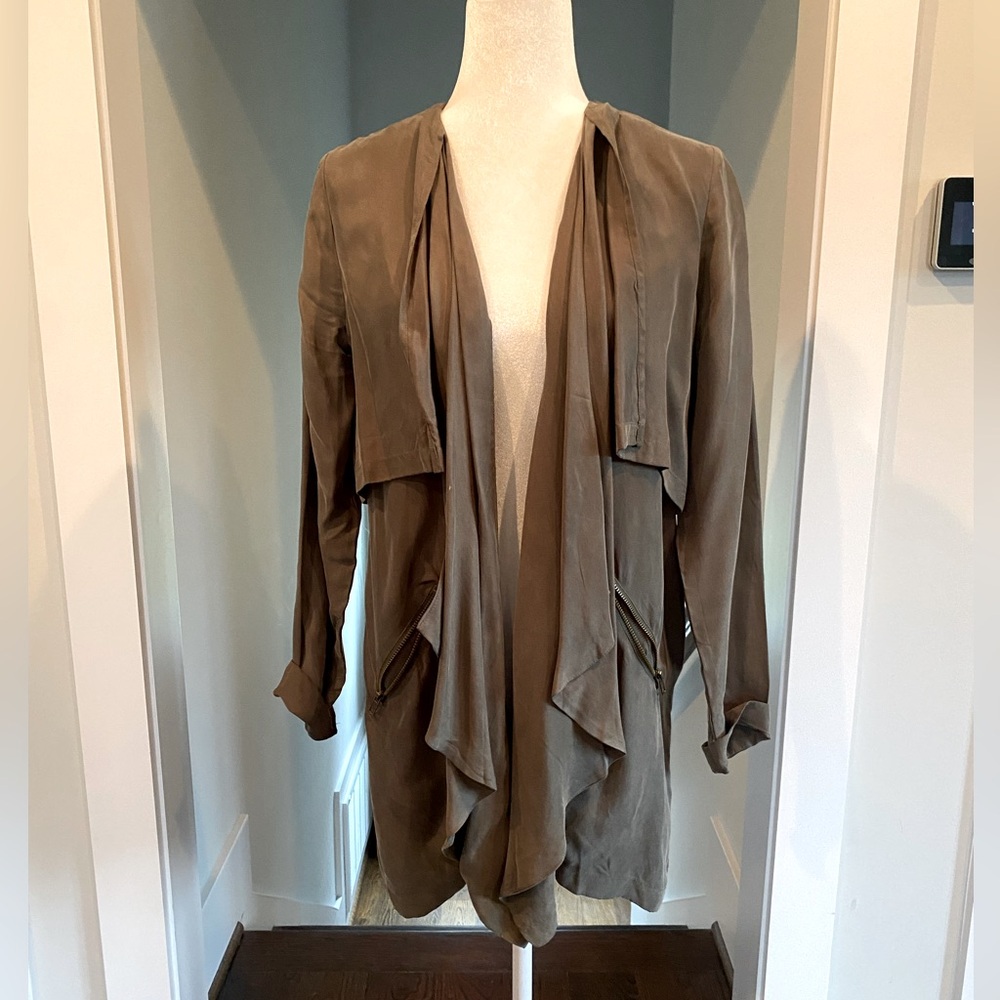 Storee silk like blazer-olive green, size small.